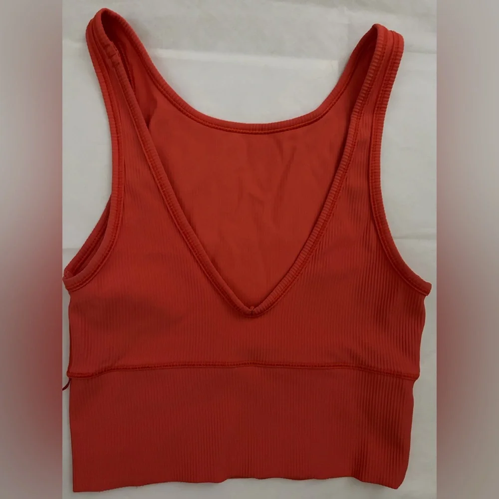lululemon athletica this listing